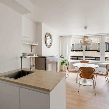 Petite * Οστένδη