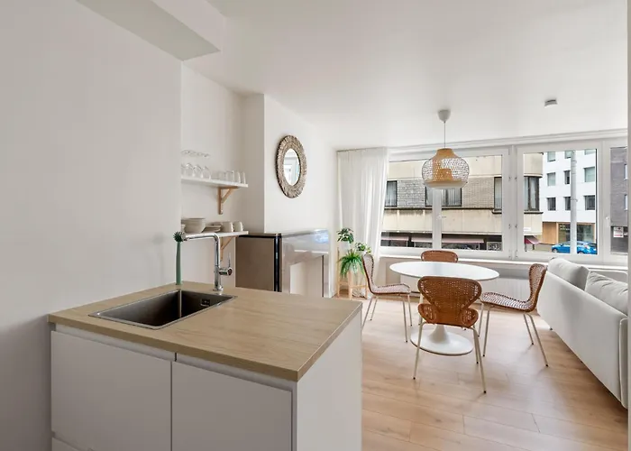 Petite * 奥斯滕德